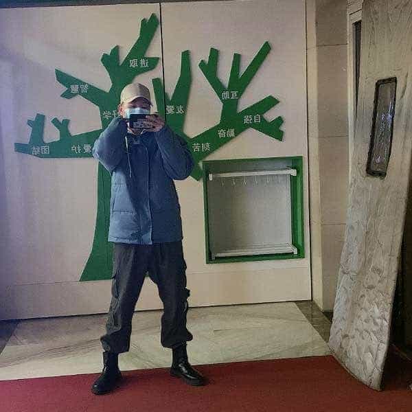 24岁岁河北单身帅哥 - 赤峰吉缘网