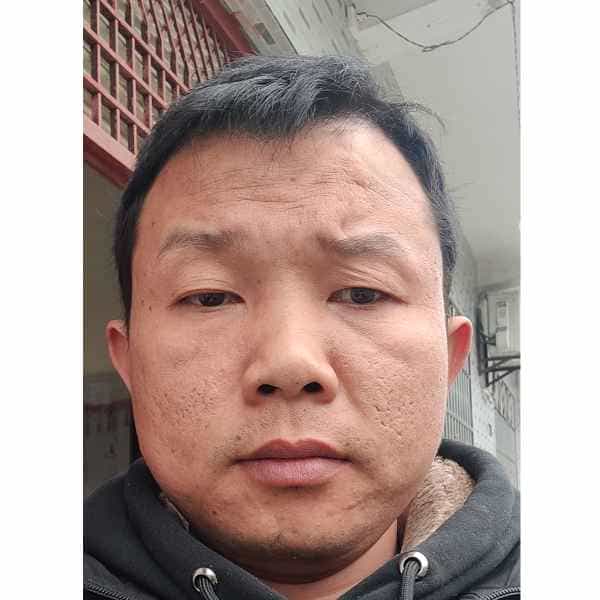 37岁岁陕西单身帅哥 - 赤峰吉缘网