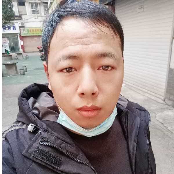 35岁岁四川单身帅哥 - 赤峰吉缘网