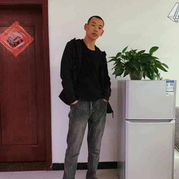 32岁岁陕西单身帅哥 - 赤峰吉缘网