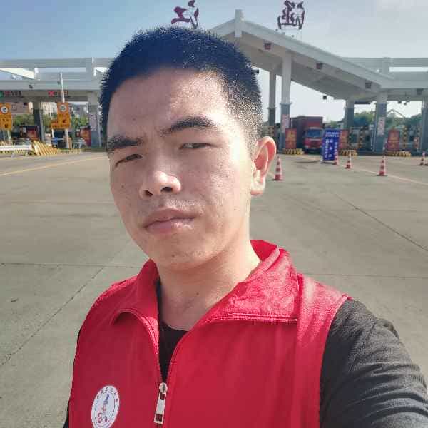 24岁岁福建单身帅哥 - 赤峰吉缘网