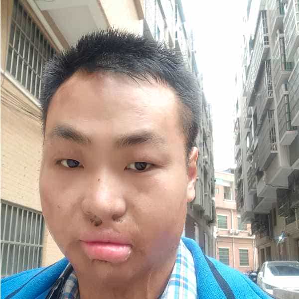 33岁岁湖北单身帅哥 - 赤峰吉缘网