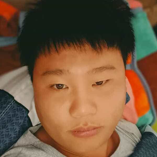 31岁岁河南单身帅哥 - 赤峰吉缘网