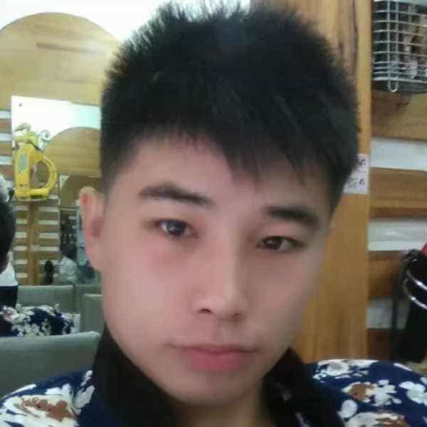 32岁岁湖北单身帅哥 - 赤峰吉缘网