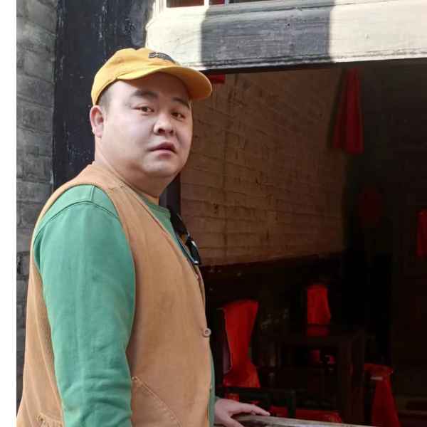 35岁岁陕西单身帅哥 - 赤峰吉缘网