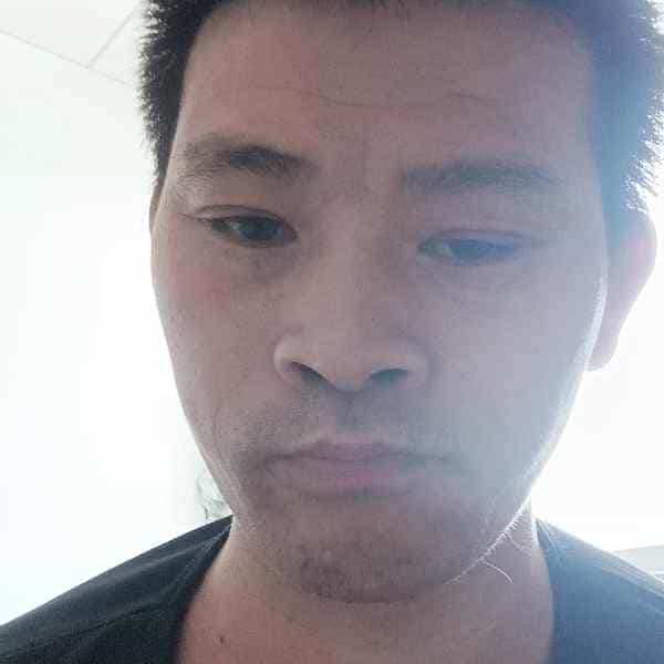 42岁岁重庆单身帅哥 - 赤峰吉缘网