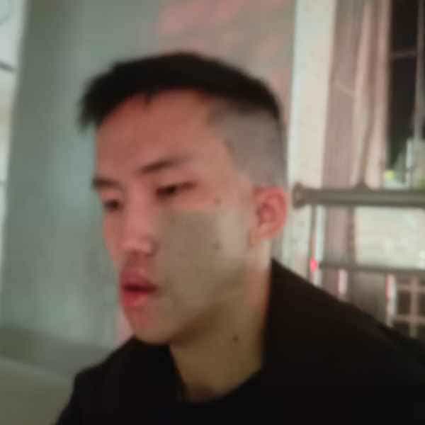 24岁岁广东单身帅哥 - 赤峰吉缘网