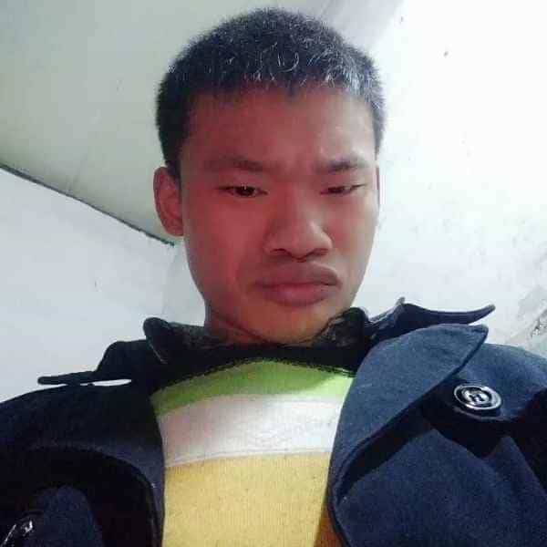 38岁岁四川单身帅哥 - 赤峰吉缘网