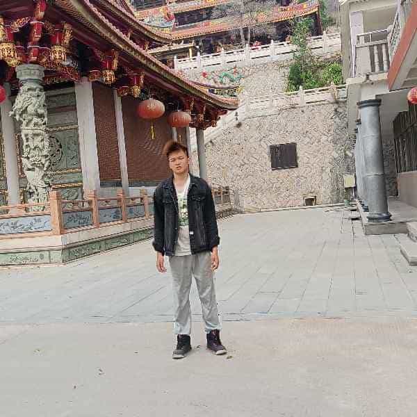 28岁岁江西单身帅哥 - 赤峰吉缘网