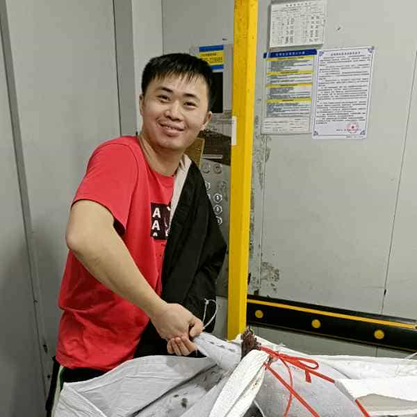 31岁岁福建单身帅哥 - 赤峰吉缘网