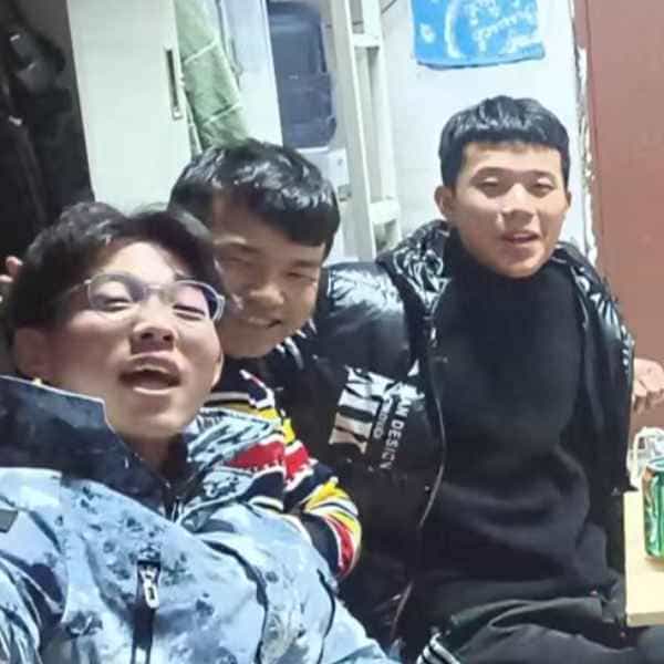 28岁岁河南单身帅哥 - 赤峰吉缘网