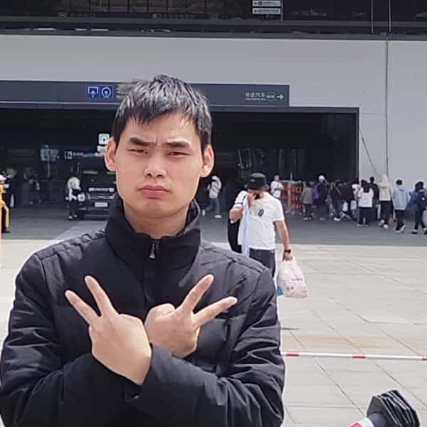 29岁岁重庆单身帅哥 - 赤峰吉缘网