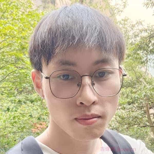 31岁岁四川单身帅哥 - 赤峰吉缘网